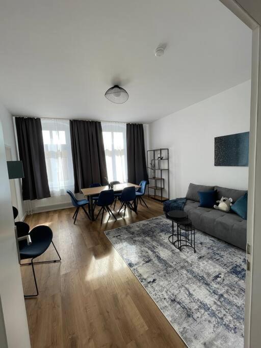 Lucky Stays Ls10 - Vollausstattung - Zentrum - Aufzug - Grosse Kueche - 2 Zimmer - Smart-Tv Magdeburk Exteriér fotografie